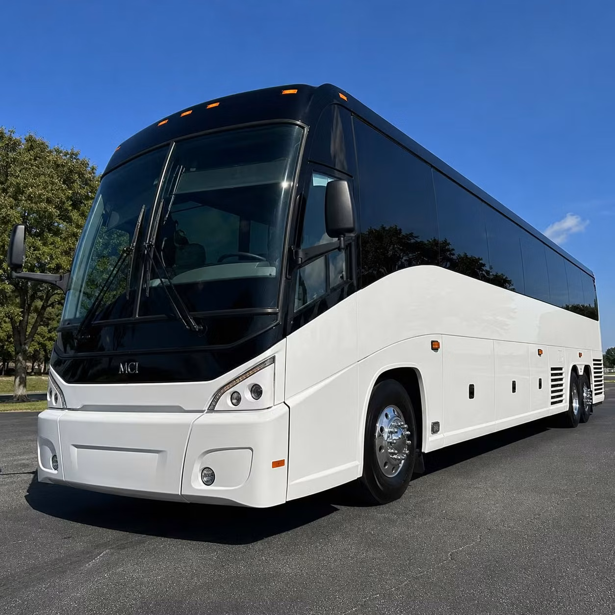 long distance sports team transportation from santa maria